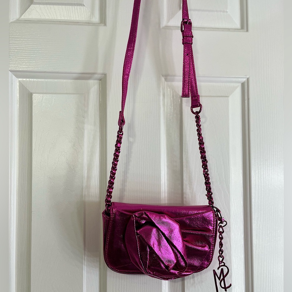 Steve madden crossbody bag fuchsia/Metallic
Ruched flower